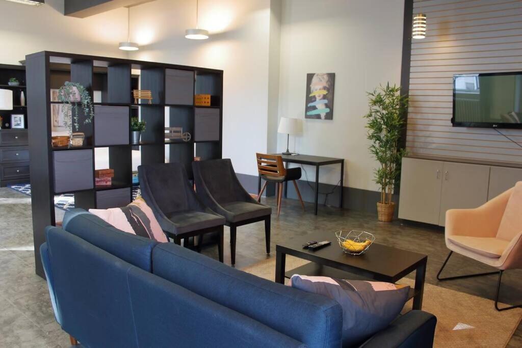 Suite #B, Industrial Styling, Ac Halifax Bagian luar foto